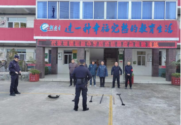 陕西宁强县公安局:精练“最小作战单元” 守护最大平安(图4) 1741138701305.jpg