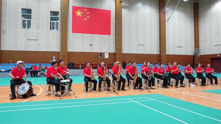 延宜两地舞者齐聚宜川 联谊活动共展双城舞韵(图8) 器乐合奏《走进新时代》《南泥湾》 (2)_proc.jpg