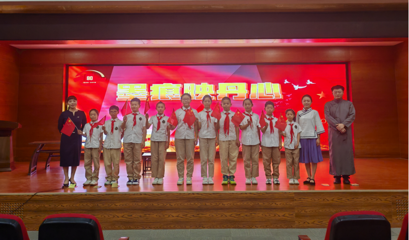 丹青忆峥嵘 翰墨书和平纪念中国人民抗日战争胜利80周年汉隶长卷在渭南隆重展出9999720.png