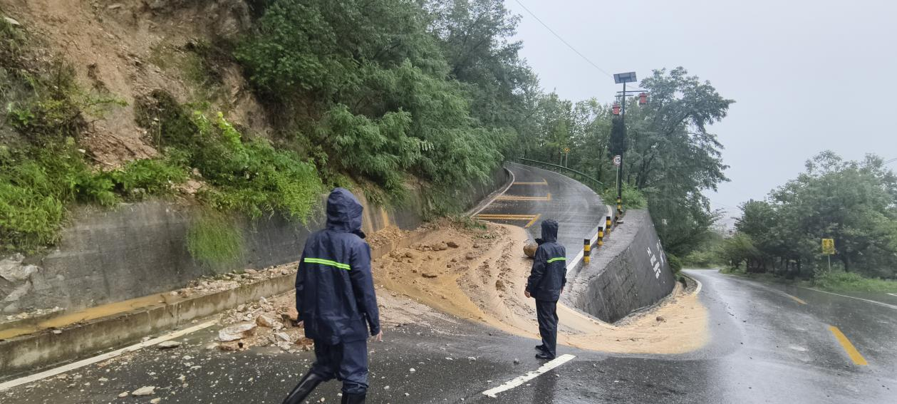 “快”字当头!多图直击→勉县公安防汛避险护平安(图13) 图片13.png