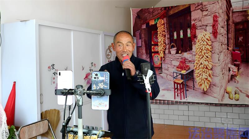 王建祥把直播当成“新农活”。_proc.jpg