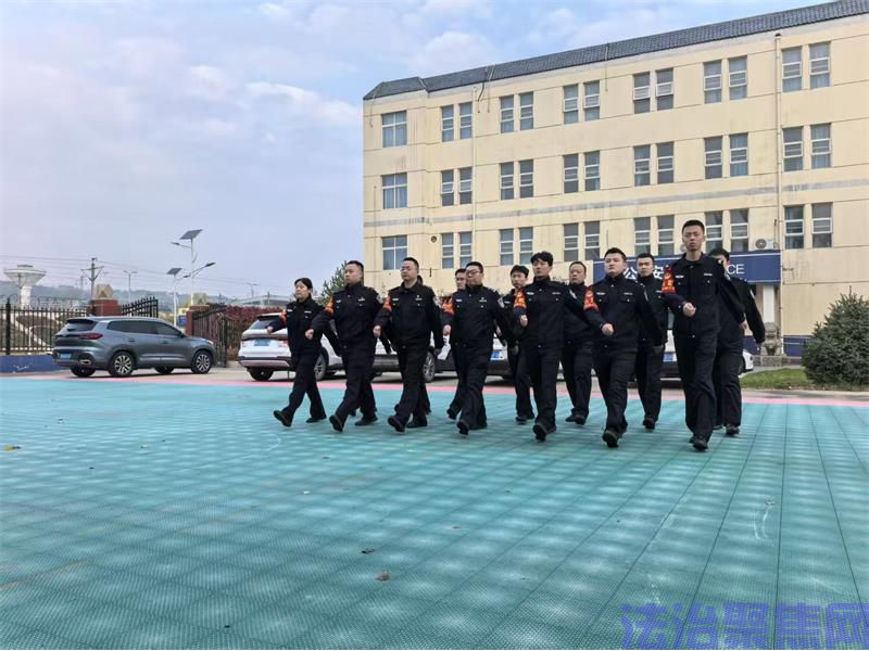 聚焦实战 淬炼精兵  	--西安铁路公安局延安公安处榆林站派出所全警实战大练兵火