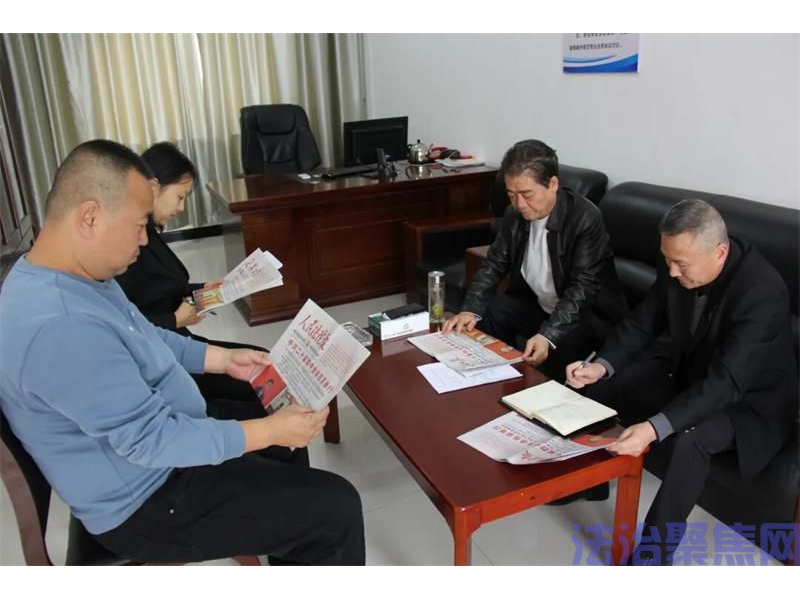 陕西延川县法院党组成员、副院长冯延武深入基层法庭宣讲党的二十