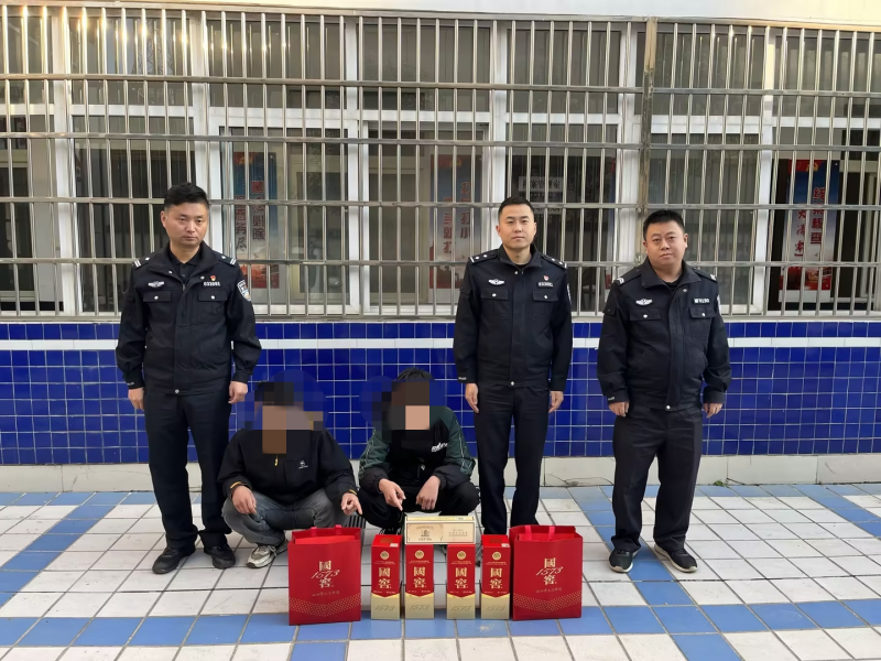 勉县刑警大队侦查一中队快速破获一起盗窃车内财物案