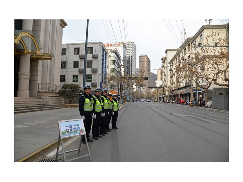 【一盔一带 安全常在】 商洛柞水公安交警：40天交通秩序大整